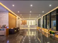 VH Hotel(Xiamen University Shimao Twin Towers Branch) Hotels near Nanputuo Temple