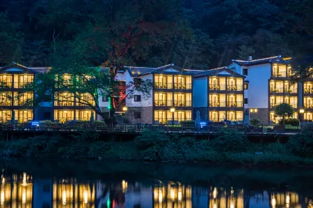 Mountain Fanjing Qixi Resort Отели рядом с достопримечательностью «Mount Fanjing»