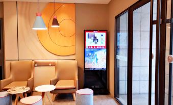 Homeinn · neo (Shanghai Bund Nanjing Road Pedestrian Street Hotel)