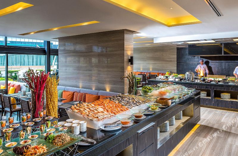 Holiday Inn Bangkok Sukhumvit An Ihg Hotel Bangkok Updated 21 Price Reviews Trip Com