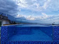 Yunduan Nanshe Homestay (Dali Ancient City South Gate Branch) - Pools