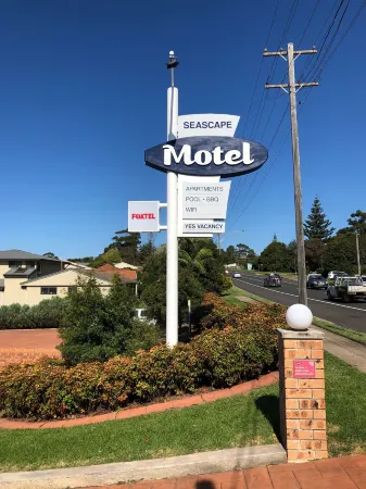 Mollymook Seascape Motel and Apartments Отели в г. Моллимук