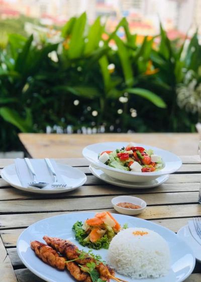 レストラン パティオ ホテル&アーバン リゾート プノンペンの写真