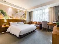 โรงแรมเทียนเทียน ฮอลิเดย์ โรงแรมใกล้สถานีว่านโช่วลู่