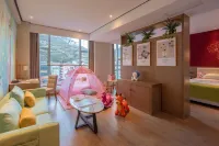 캉딩 러브 송 플라자 요요 시 게상 플라워 호텔