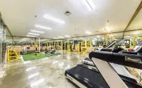 LIV Life Hotel - Gym