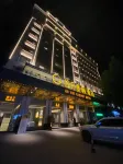 Guyue Resort Hotels near Yunyang Riverside Park