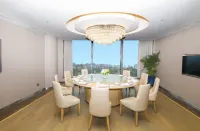 Luxury Blue Horizon Hotel Weihai - فطور