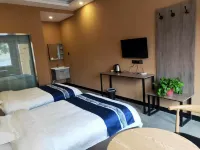 Golden Waterfall Hotel Hotels near Hukou Waterfall Tourist Attraction