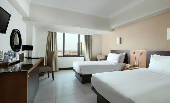 Hotel Santika Pandegiling - Surabaya