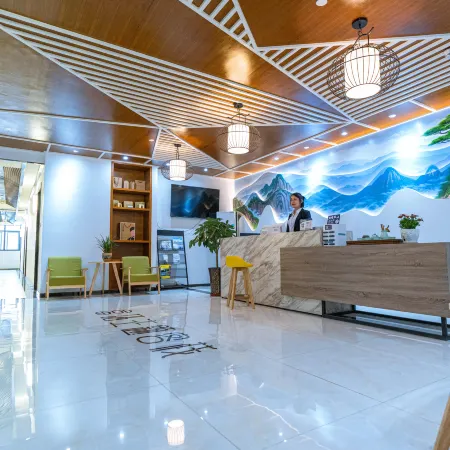 Selenium-themed Inn In West Huangshan City