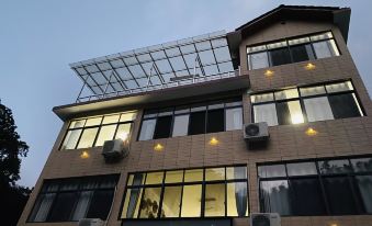 Suitetrails - Jinggangshan Jingge Homestay