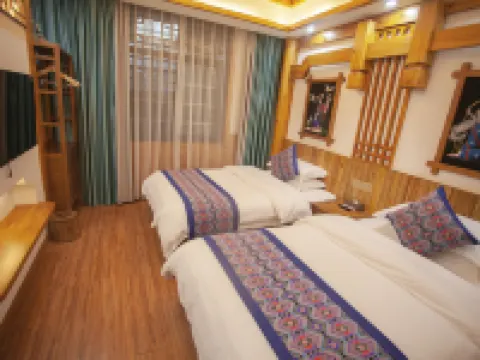 Chenghuai Junyuan Boutique Hostel Hotels near Tianmen Mountain National Forest Park