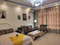 Watch The Sunset Family Apartment