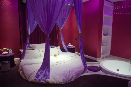 Sheqi Hawthorn Qingya Hotel Отели рядом с достопримечательностью «Sheqi Shanxi and Shaanxi Hall»