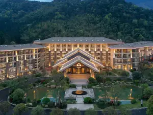 Lushan Maison New Century Resort Hotel