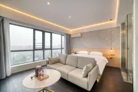 Tongbao Hotel(Zheda Jinzigang Sanba Metro Station Store)