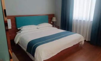 Changwu Fulihua Business Hotel