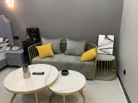 Aixing Homestay (Xining Railway Station)