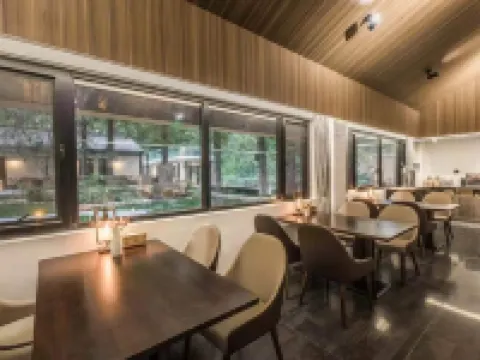 YJXL Hoteles en Liuba