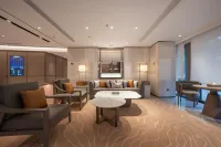 World Hotel (Jinan CBD Dingjiazhuang Subway Station)