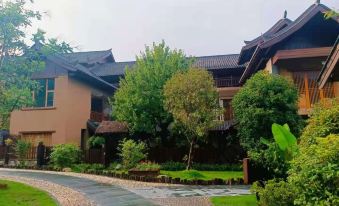 Rest with Cloud Hotels & Resorts