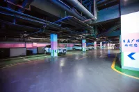 Dingxi Longwan Peninsula International Hotel - parking