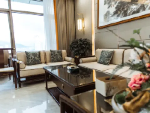 Dingxi Longwan Peninsula International Hotel Hoteles en Dingxi