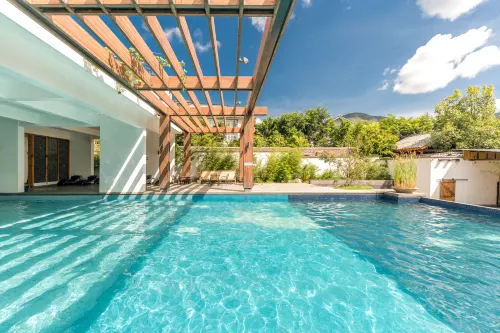 Hot Spring Resort Hotel - parking