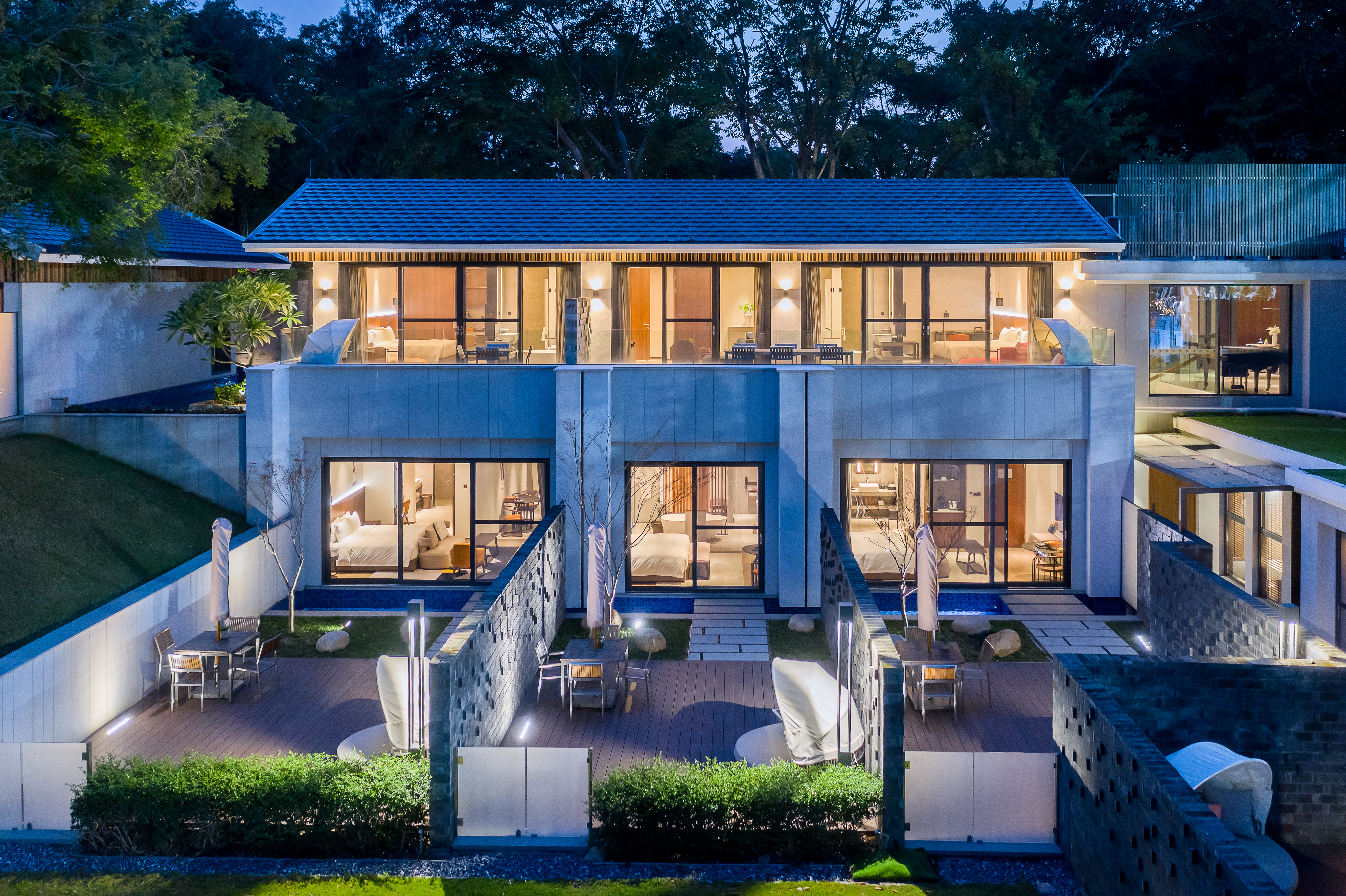 Long Island Golf & Private Resort Hotel Over view