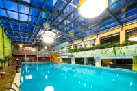 Mangshan Yunduanshanshe Hot Spring Hotel Hotels in Yizhang County