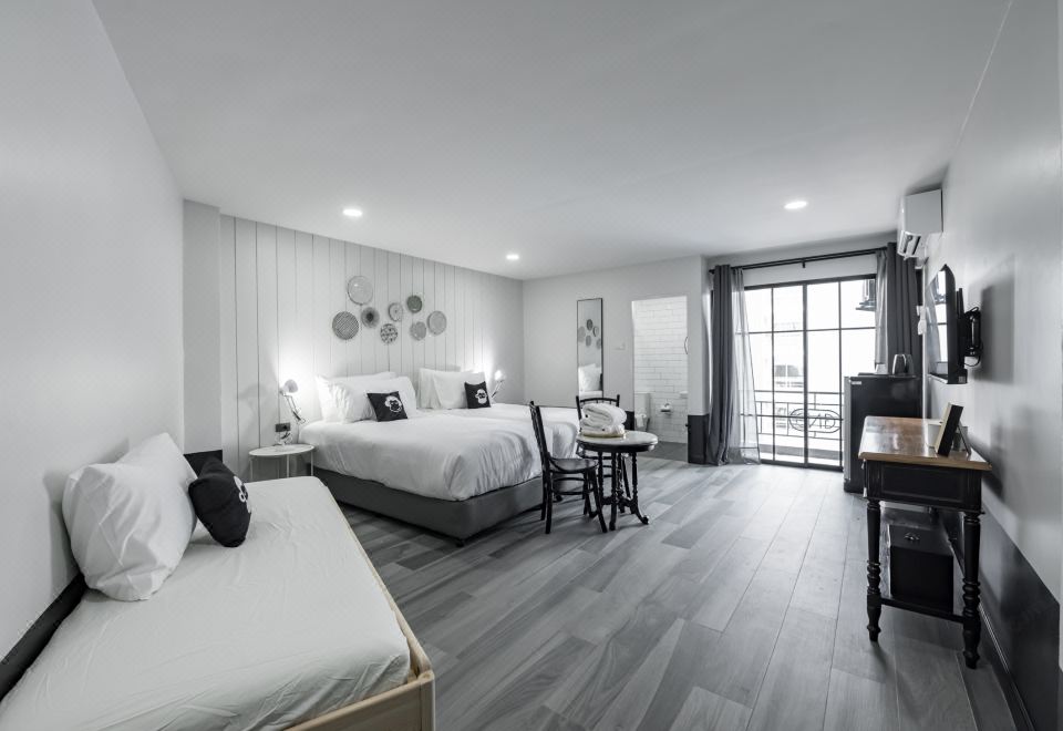 Blu Monkey Boutique Bangsaen의 세련된 디자인
