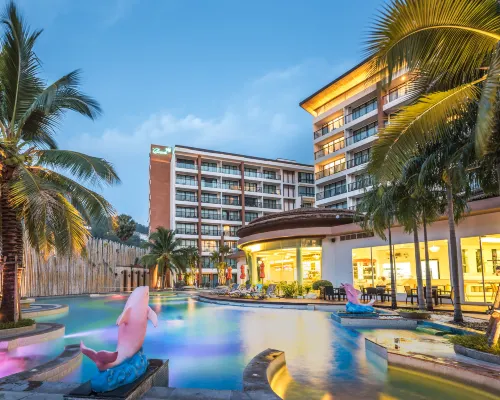The Beach Heights Resort Отели рядом с достопримечательностью «Большой Будда»