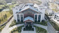 Hua'an International Holiday Hotel - parking