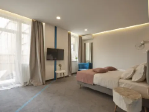 シティ ネスト モダン & コージー スイーツ ベオグラードのホテル