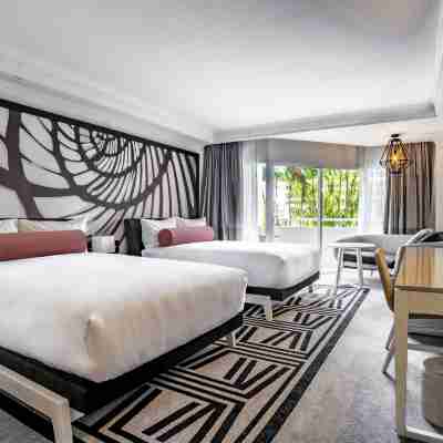 Pullman Cairns International Rooms