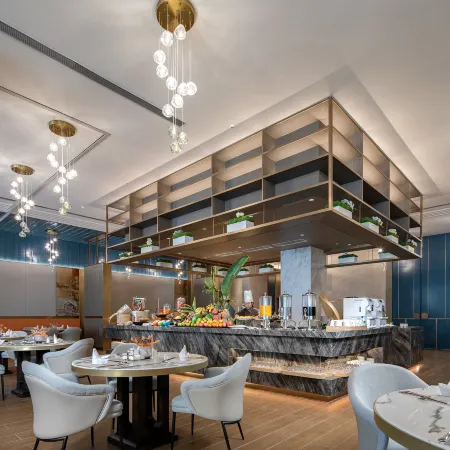 Grand Skylight International Hotel NADI Отели рядом с достопримечательностью «Фуцзяньская больница, кстати, Университет Футани»