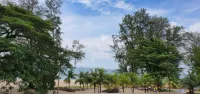 By the Sea Beach Luxury Resort - Batu Ferringhi
