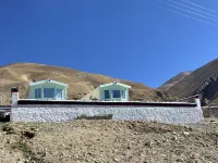 Nyima Qiongzong Lakeview Inn Hotels in Nyima County