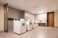 Vienna International Hotel (Baoting Center) - Gym