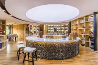Padding Starry Sky Library Homestay