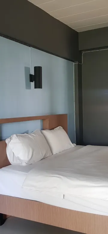 ห้องสแตนดาร์ด เตียงใหญ่ 1 เตียง