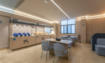 HanTing Hotel (Fuzhou Baolong Guangchang Jiaotong Road)