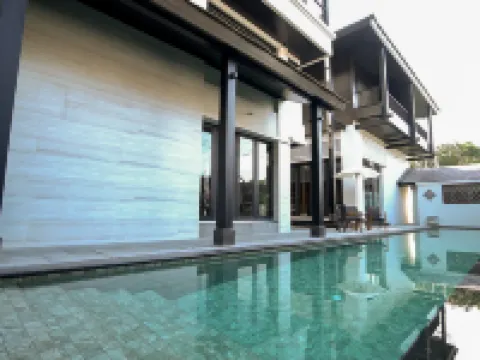 セーリー ウィアンピン ホテル メーリムのホテル