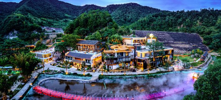 Sitting in the Valley Country House Collection Hotels in Qingtian