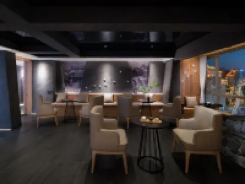 Syria·Mangju Village Hotel (Guiyang White House Art Centre, Songhua Road Metro Station) Hotels in Guiyang