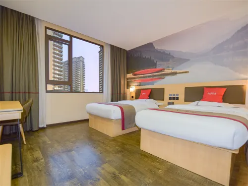 Shankee Chain Hotel (Suining Central Hospital Central Business District Pedestrian Street)