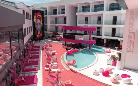 蘇梅島社交飯店