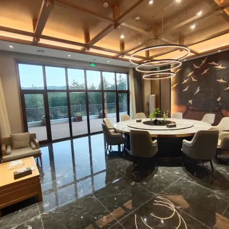 Piyanshan Hot Spring Hotel