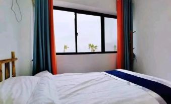 Huidong Riverside Homestay